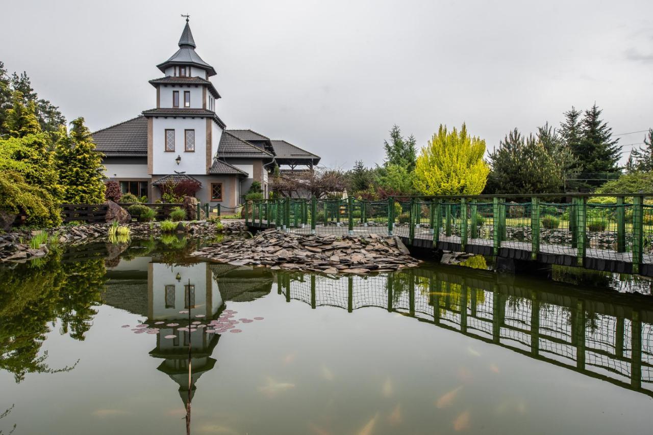 Resort Pod Lasem Kolonowskie Exteriér fotografie